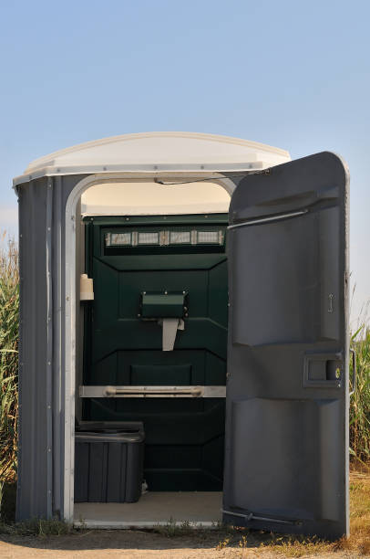 Portable bathroom rental in Dickinson, TX