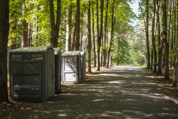 Best Portable restroom trailer rental  in Dickinson, TX